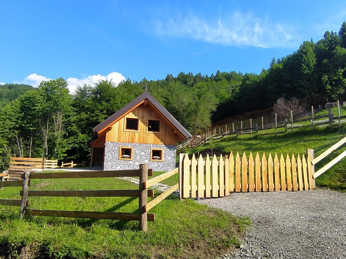 Chalet Navauce Raveo Bagian luar foto