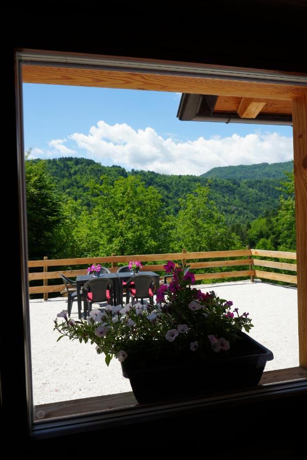 Chalet Navauce Raveo Bagian luar foto